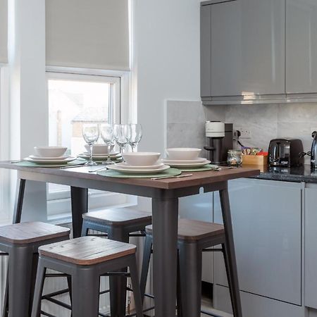 Taylor'S Apartment Wimbledon Лондон Экстерьер фото