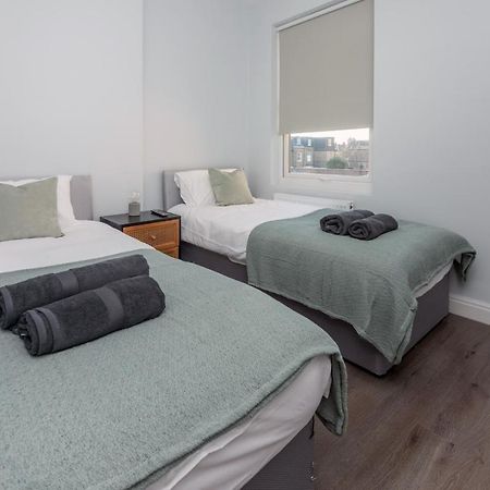 Taylor'S Apartment Wimbledon Лондон Экстерьер фото